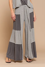 Load image into Gallery viewer, Grey Contrast Super Soft Wide Leg Pant

