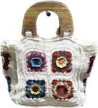 Load image into Gallery viewer, Laya Crochet Small Handbag inner lining magnetic clasp
