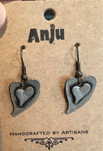 Load image into Gallery viewer, Anju pewter heart shaped earrings

